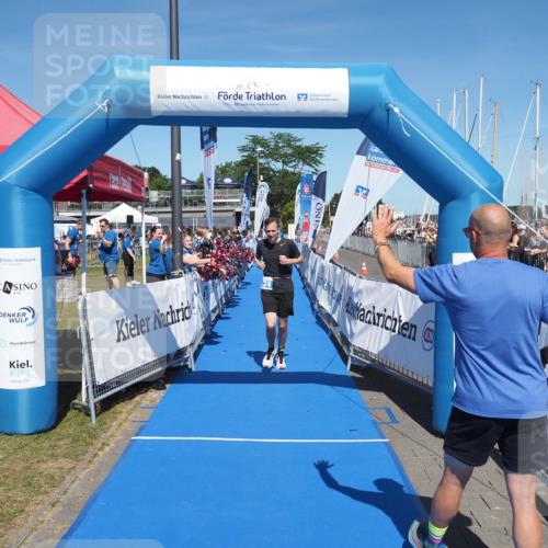 17.08.2025 - KN Förde Triathlon 2025 MichiJ http://msf.ph/oto/8603257 17.08.2025 14:15:18 Laufen 492, 534 meine-sportfotos.de