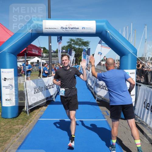 17.08.2025 - KN Förde Triathlon 2025 MichiJ http://msf.ph/oto/8603310 17.08.2025 14:15:19 Laufen 492, 534 meine-sportfotos.de