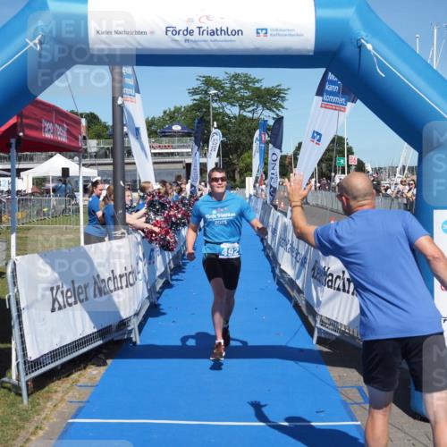 17.08.2025 - KN Förde Triathlon 2025 MichiJ http://msf.ph/oto/8603393 17.08.2025 14:15:22 Laufen 492, 534 meine-sportfotos.de