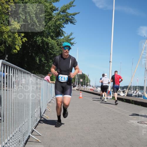 17.08.2025 - KN Förde Triathlon 2025 KatJ http://msf.ph/oto/8603432 17.08.2025 13:45:49 Laufen 443, 457 meine-sportfotos.de