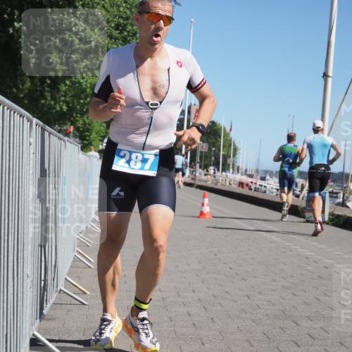 17.08.2025 - KN Förde Triathlon 2025 KatJ http://msf.ph/oto/8603436 17.08.2025 11:56:14 Laufen 287, 330 meine-sportfotos.de