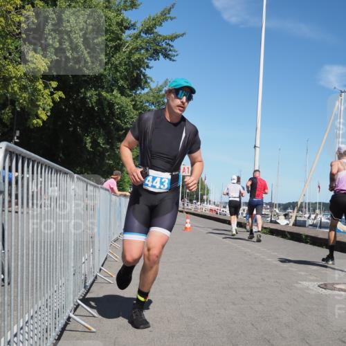 17.08.2025 - KN Förde Triathlon 2025 KatJ http://msf.ph/oto/8603449 17.08.2025 13:45:50 Laufen 443, 457 meine-sportfotos.de