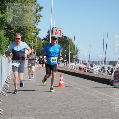 17.08.2025 - KN Förde Triathlon 2025 KatJ http://msf.ph/oto/8603505 17.08.2025 11:56:32 Laufen 350, 609, 635 meine-sportfotos.de
