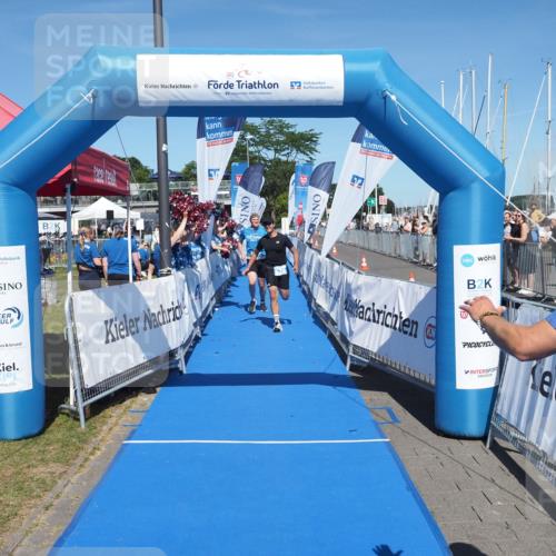 17.08.2025 - KN Förde Triathlon 2025 MichiJ http://msf.ph/oto/8603522 17.08.2025 14:18:06 Laufen 495, 526 meine-sportfotos.de