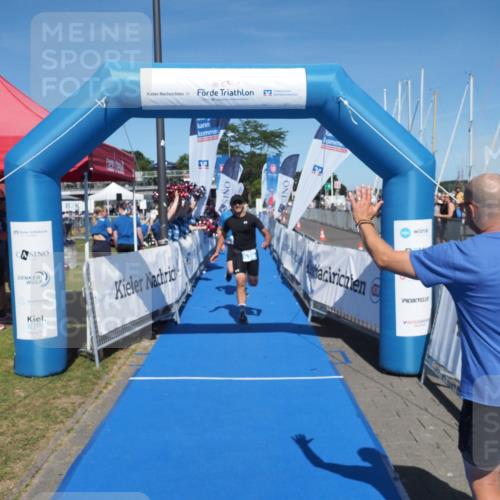 17.08.2025 - KN Förde Triathlon 2025 MichiJ http://msf.ph/oto/8603550 17.08.2025 14:18:06 Laufen 495, 526 meine-sportfotos.de
