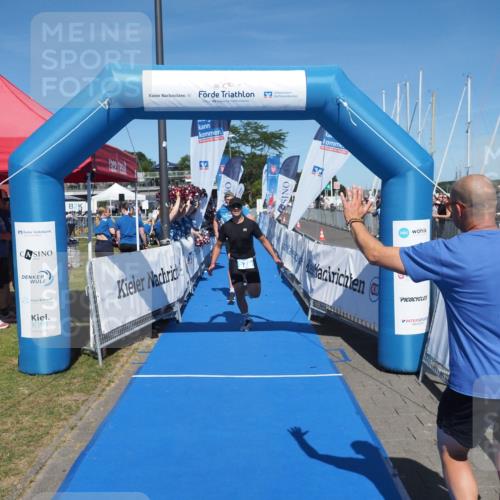 17.08.2025 - KN Förde Triathlon 2025 MichiJ http://msf.ph/oto/8603553 17.08.2025 14:18:06 Laufen 495, 526 meine-sportfotos.de