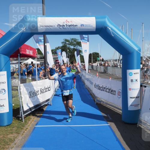 17.08.2025 - KN Förde Triathlon 2025 MichiJ http://msf.ph/oto/8603562 17.08.2025 12:20:23 Laufen 325, 352, 364, 607 meine-sportfotos.de