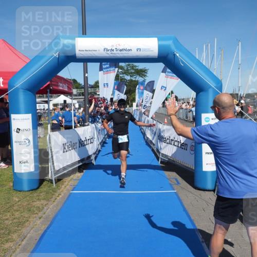 17.08.2025 - KN Förde Triathlon 2025 MichiJ http://msf.ph/oto/8603564 17.08.2025 14:18:07 Laufen 495, 526 meine-sportfotos.de