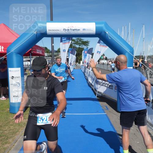 17.08.2025 - KN Förde Triathlon 2025 MichiJ http://msf.ph/oto/8603602 17.08.2025 14:18:07 Laufen 495, 526 meine-sportfotos.de