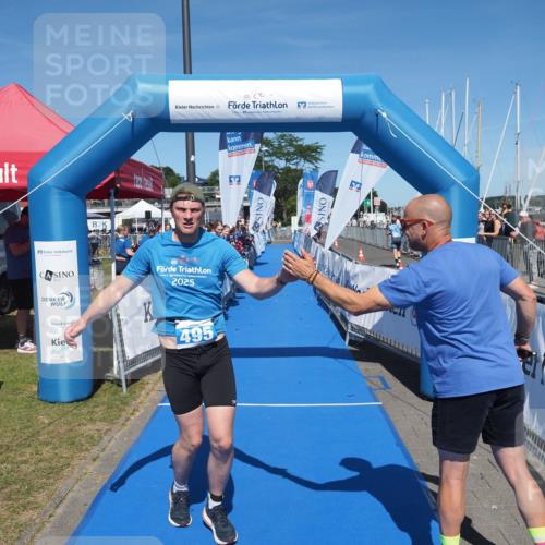17.08.2025 - KN Förde Triathlon 2025 MichiJ http://msf.ph/oto/8603633 17.08.2025 14:18:08 Laufen 495, 526 meine-sportfotos.de