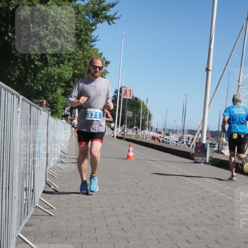 17.08.2025 - KN Förde Triathlon 2025 KatJ http://msf.ph/oto/8603663 17.08.2025 11:56:41 Laufen 356, 371, 618, 635 meine-sportfotos.de