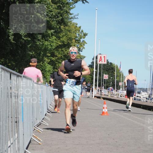 17.08.2025 - KN Förde Triathlon 2025 KatJ http://msf.ph/oto/8603737 17.08.2025 13:46:24 Laufen 448, 459, 490 meine-sportfotos.de