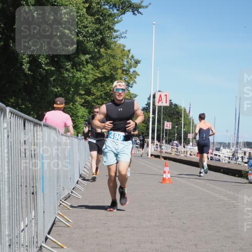 17.08.2025 - KN Förde Triathlon 2025 KatJ http://msf.ph/oto/8603743 17.08.2025 13:46:24 Laufen 448, 459, 490 meine-sportfotos.de