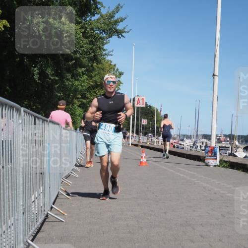 17.08.2025 - KN Förde Triathlon 2025 KatJ http://msf.ph/oto/8603747 17.08.2025 13:46:25 Laufen 448, 459, 490 meine-sportfotos.de