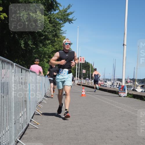 17.08.2025 - KN Förde Triathlon 2025 KatJ http://msf.ph/oto/8603751 17.08.2025 13:46:25 Laufen 448, 459, 490 meine-sportfotos.de