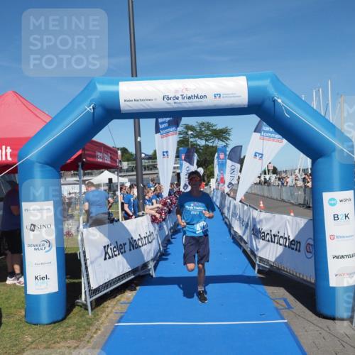17.08.2025 - KN Förde Triathlon 2025 MichiJ http://msf.ph/oto/8603803 17.08.2025 14:18:50 Laufen 478 meine-sportfotos.de