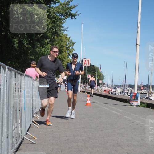 17.08.2025 - KN Förde Triathlon 2025 KatJ http://msf.ph/oto/8603804 17.08.2025 13:46:28 Laufen 448, 459, 490 meine-sportfotos.de