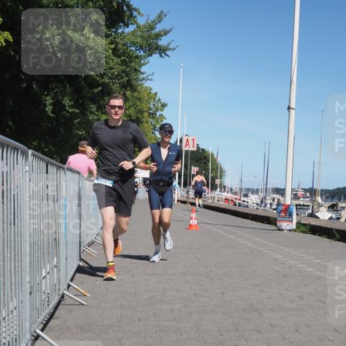 17.08.2025 - KN Förde Triathlon 2025 KatJ http://msf.ph/oto/8603817 17.08.2025 13:46:28 Laufen 448, 459, 490 meine-sportfotos.de