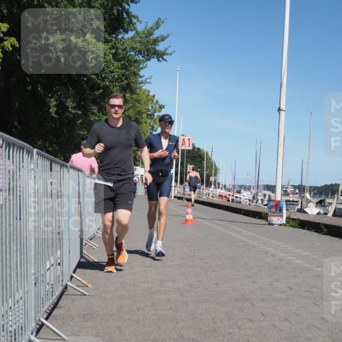 17.08.2025 - KN Förde Triathlon 2025 KatJ http://msf.ph/oto/8603820 17.08.2025 13:46:28 Laufen 448, 459, 490 meine-sportfotos.de