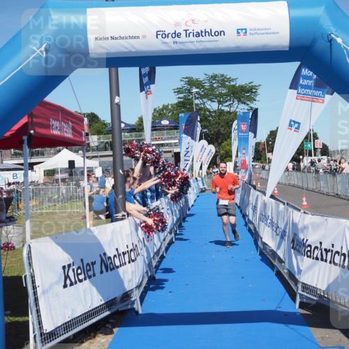 17.08.2025 - KN Förde Triathlon 2025 MichiJ http://msf.ph/oto/8603927 17.08.2025 14:18:59 Laufen 485 meine-sportfotos.de