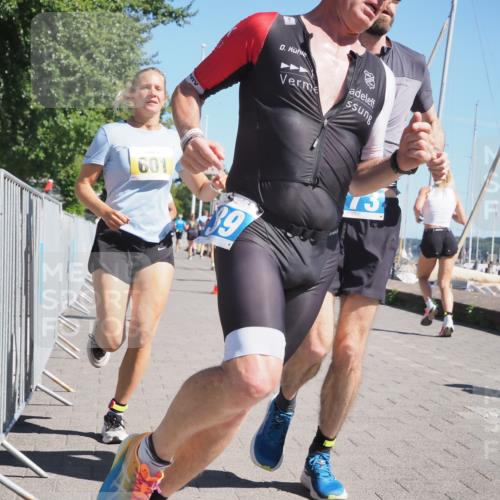 17.08.2025 - KN Förde Triathlon 2025 KatJ http://msf.ph/oto/8603980 17.08.2025 11:56:56 Laufen 297, 373, 389, 601, 622 meine-sportfotos.de
