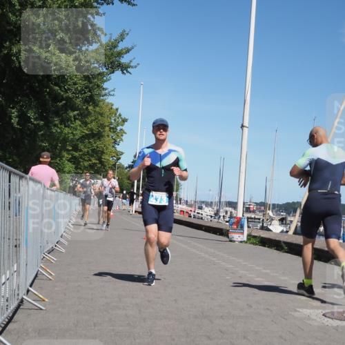 17.08.2025 - KN Förde Triathlon 2025 KatJ http://msf.ph/oto/8603986 17.08.2025 13:46:47 Laufen 446, 460, 473, 493, 502 meine-sportfotos.de
