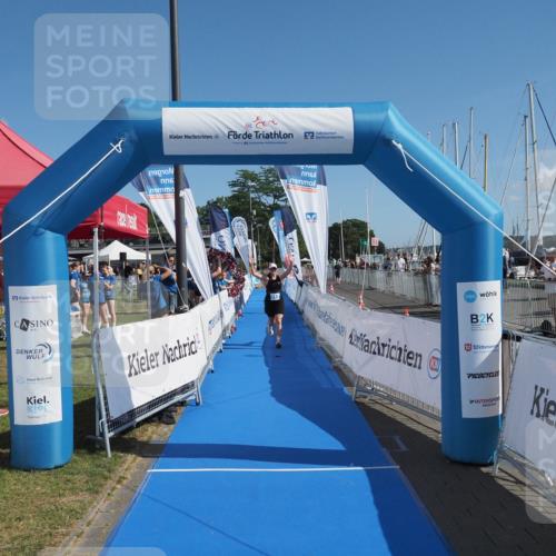 17.08.2025 - KN Förde Triathlon 2025 MichiJ http://msf.ph/oto/8604008 17.08.2025 11:00:14 Laufen 213 meine-sportfotos.de