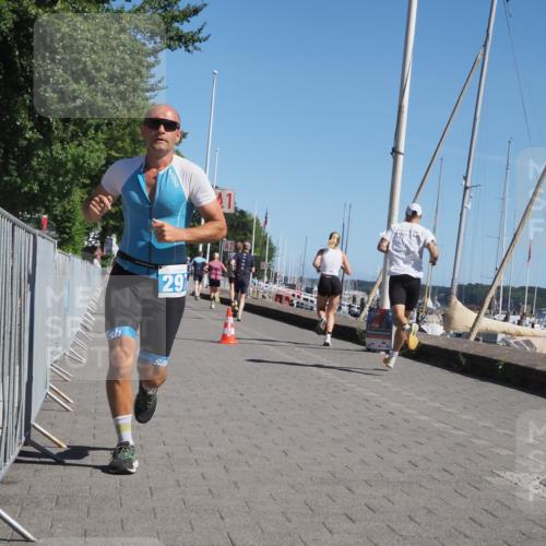 17.08.2025 - KN Förde Triathlon 2025 KatJ http://msf.ph/oto/8604011 17.08.2025 11:56:58 Laufen 297, 373, 389, 601, 619 meine-sportfotos.de