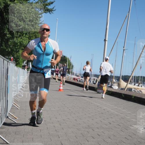 17.08.2025 - KN Förde Triathlon 2025 KatJ http://msf.ph/oto/8604015 17.08.2025 11:56:58 Laufen 297, 373, 389, 601, 619 meine-sportfotos.de