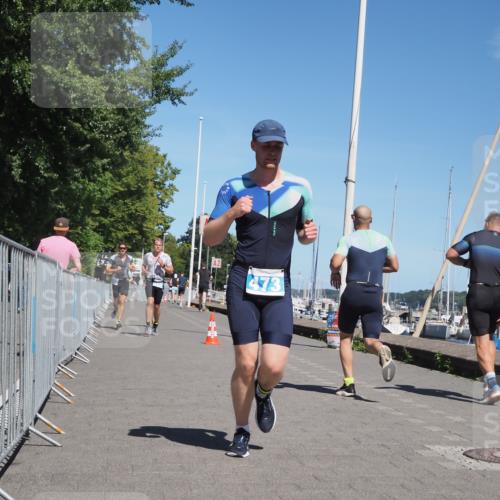 17.08.2025 - KN Förde Triathlon 2025 KatJ http://msf.ph/oto/8604017 17.08.2025 13:46:47 Laufen 446, 460, 473, 493, 502 meine-sportfotos.de