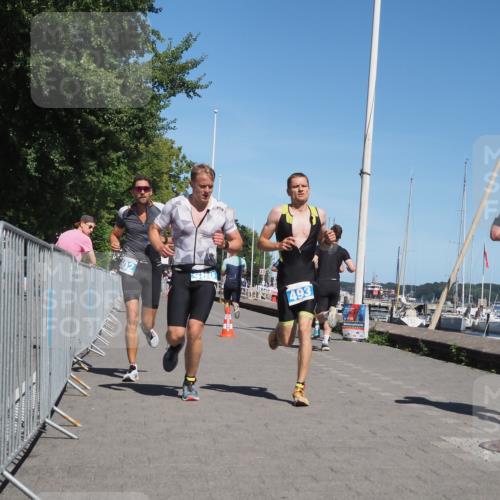 17.08.2025 - KN Förde Triathlon 2025 KatJ http://msf.ph/oto/8604064 17.08.2025 13:46:52 Laufen 460, 493, 502, 506 meine-sportfotos.de
