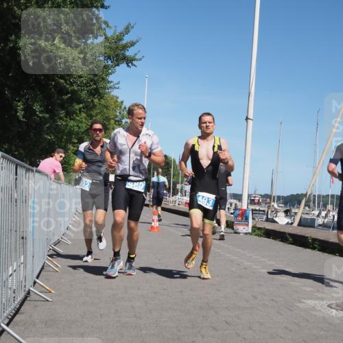 17.08.2025 - KN Förde Triathlon 2025 KatJ http://msf.ph/oto/8604069 17.08.2025 13:46:52 Laufen 460, 493, 502, 506 meine-sportfotos.de