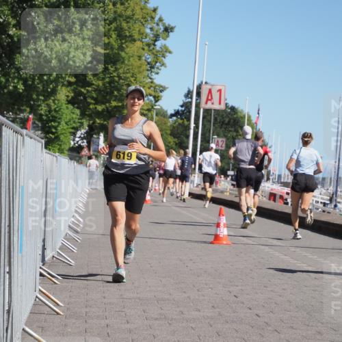17.08.2025 - KN Förde Triathlon 2025 KatJ http://msf.ph/oto/8604077 17.08.2025 11:57:04 Laufen 619 meine-sportfotos.de