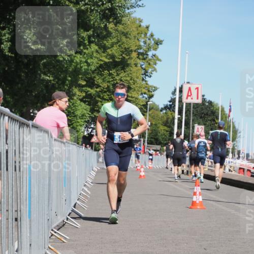 17.08.2025 - KN Förde Triathlon 2025 KatJ http://msf.ph/oto/8604133 17.08.2025 13:46:58 Laufen 506 meine-sportfotos.de