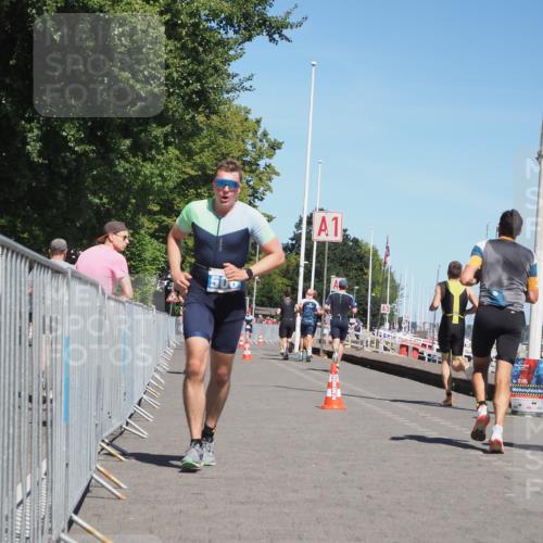 17.08.2025 - KN Förde Triathlon 2025 KatJ http://msf.ph/oto/8604174 17.08.2025 13:46:59 Laufen 506 meine-sportfotos.de