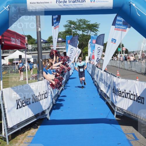17.08.2025 - KN Förde Triathlon 2025 MichiJ http://msf.ph/oto/8604203 17.08.2025 14:19:12 Laufen 518 meine-sportfotos.de