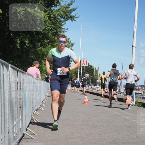 17.08.2025 - KN Förde Triathlon 2025 KatJ http://msf.ph/oto/8604218 17.08.2025 13:47:00 Laufen 483, 506 meine-sportfotos.de