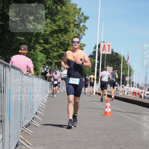 17.08.2025 - KN Förde Triathlon 2025 KatJ http://msf.ph/oto/8604243 17.08.2025 13:47:06 Laufen 483 meine-sportfotos.de