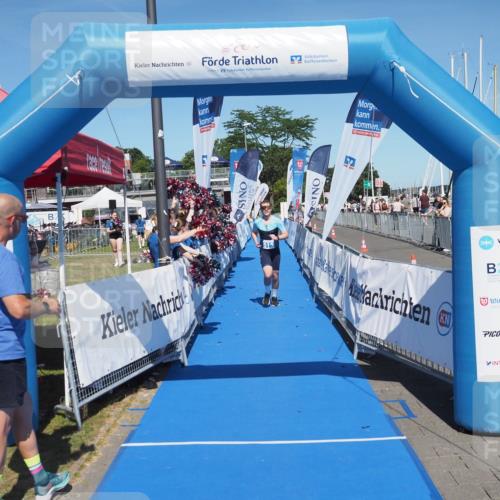 17.08.2025 - KN Förde Triathlon 2025 MichiJ http://msf.ph/oto/8604266 17.08.2025 14:19:13 Laufen 518 meine-sportfotos.de