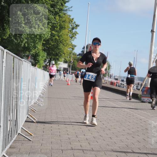 17.08.2025 - KN Förde Triathlon 2025 KatJ http://msf.ph/oto/8604269 17.08.2025 10:27:19 Laufen 130, 142 meine-sportfotos.de