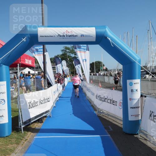 17.08.2025 - KN Förde Triathlon 2025 MichiJ http://msf.ph/oto/8604283 17.08.2025 11:02:19 Laufen 251 meine-sportfotos.de