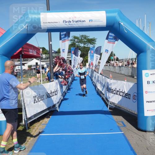 17.08.2025 - KN Förde Triathlon 2025 MichiJ http://msf.ph/oto/8604284 17.08.2025 14:19:13 Laufen 518 meine-sportfotos.de
