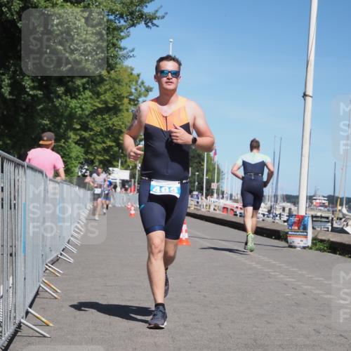 17.08.2025 - KN Förde Triathlon 2025 KatJ http://msf.ph/oto/8604315 17.08.2025 13:47:09 Laufen 483 meine-sportfotos.de