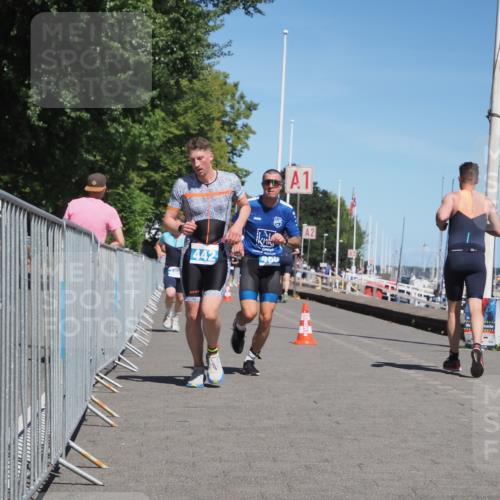 17.08.2025 - KN Förde Triathlon 2025 KatJ http://msf.ph/oto/8604360 17.08.2025 13:47:18 Laufen 442, 469, 480 meine-sportfotos.de