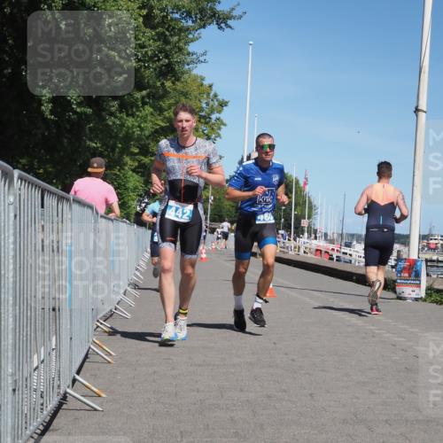 17.08.2025 - KN Förde Triathlon 2025 KatJ http://msf.ph/oto/8604385 17.08.2025 13:47:18 Laufen 442, 469, 480 meine-sportfotos.de