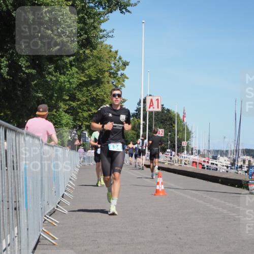 17.08.2025 - KN Förde Triathlon 2025 KatJ http://msf.ph/oto/8604613 17.08.2025 13:47:40 Laufen 434, 450 meine-sportfotos.de