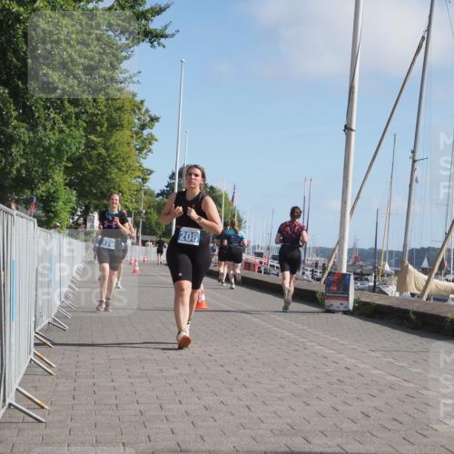 17.08.2025 - KN Förde Triathlon 2025 KatJ http://msf.ph/oto/8604618 17.08.2025 10:27:54 Laufen 176, 189, 208, 237 meine-sportfotos.de