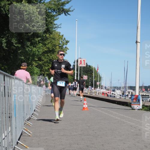 17.08.2025 - KN Förde Triathlon 2025 KatJ http://msf.ph/oto/8604619 17.08.2025 13:47:40 Laufen 434, 450 meine-sportfotos.de