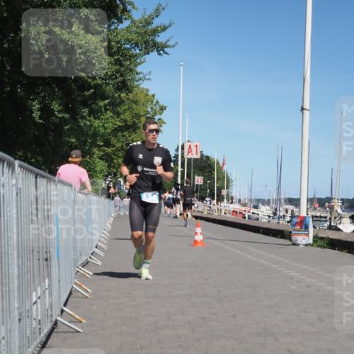 17.08.2025 - KN Förde Triathlon 2025 KatJ http://msf.ph/oto/8604643 17.08.2025 13:47:41 Laufen 434, 450 meine-sportfotos.de