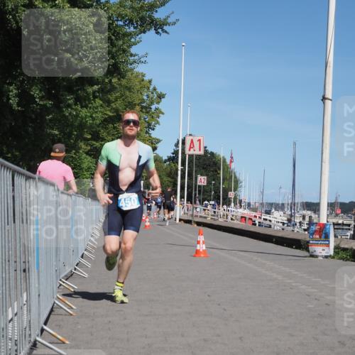 17.08.2025 - KN Förde Triathlon 2025 KatJ http://msf.ph/oto/8604709 17.08.2025 13:47:45 Laufen 434, 450 meine-sportfotos.de